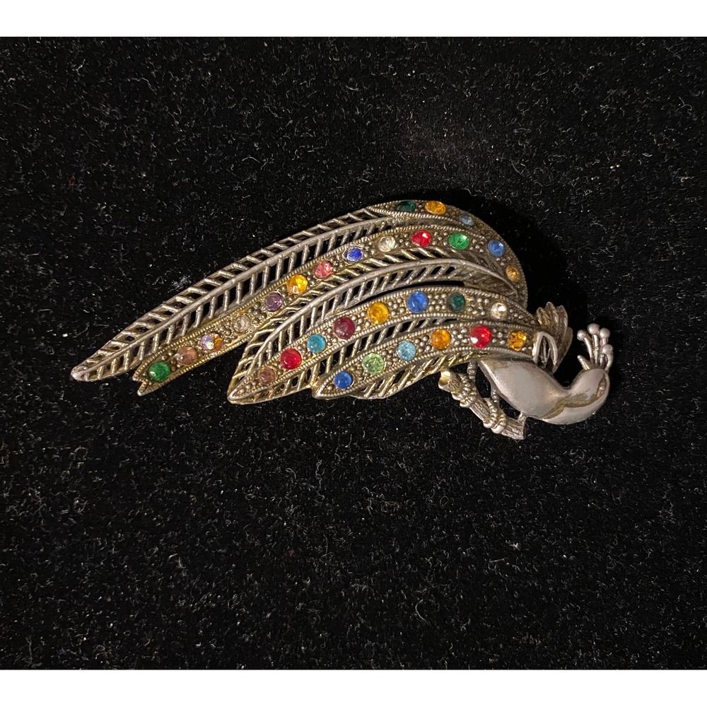 Art Deco Little Nemo LN Rhinestone Peacock Pin